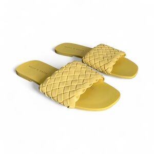 Kelly & Katie Yellow Woven Slide Sandals size 7